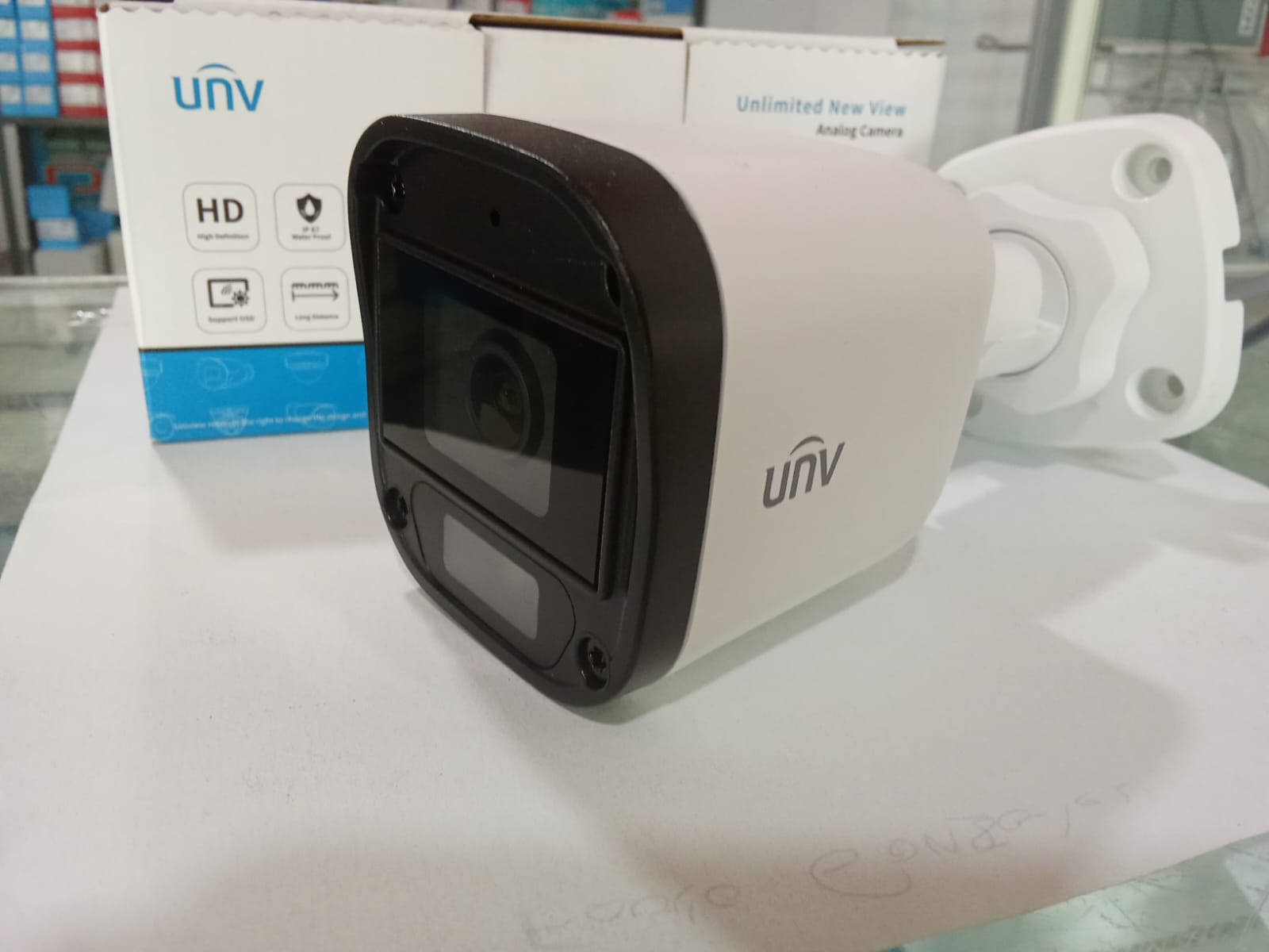 Cámara Bullet UNV HD 1080p Exterior Impermeable