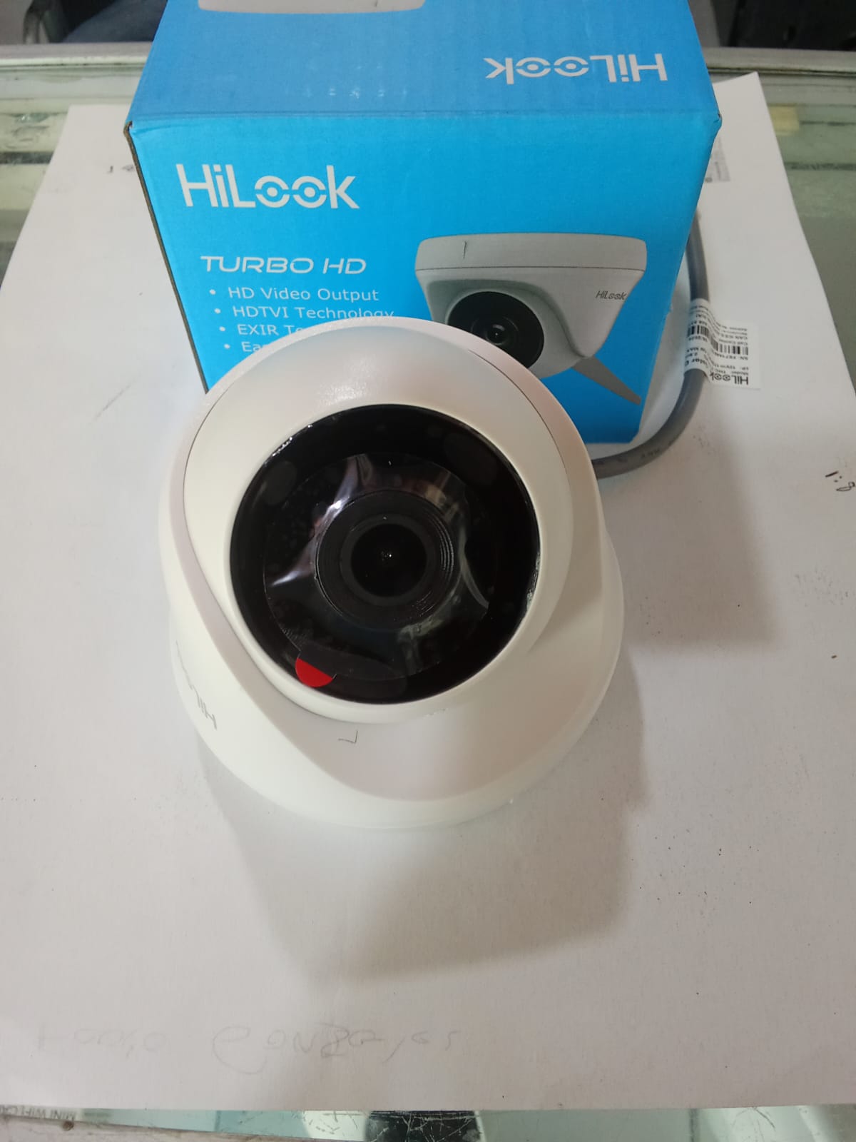 Cámara HiLook Domo Turbo HD 1080p